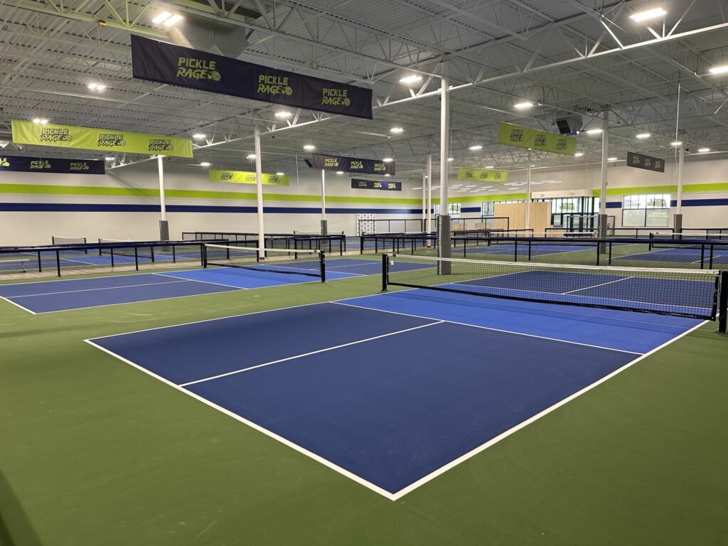 Investing In vs. Franchising Pickleball Clubs
